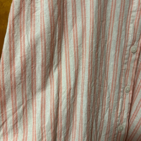 Universal Thread Button Down Shirt - Picture 2 of 6